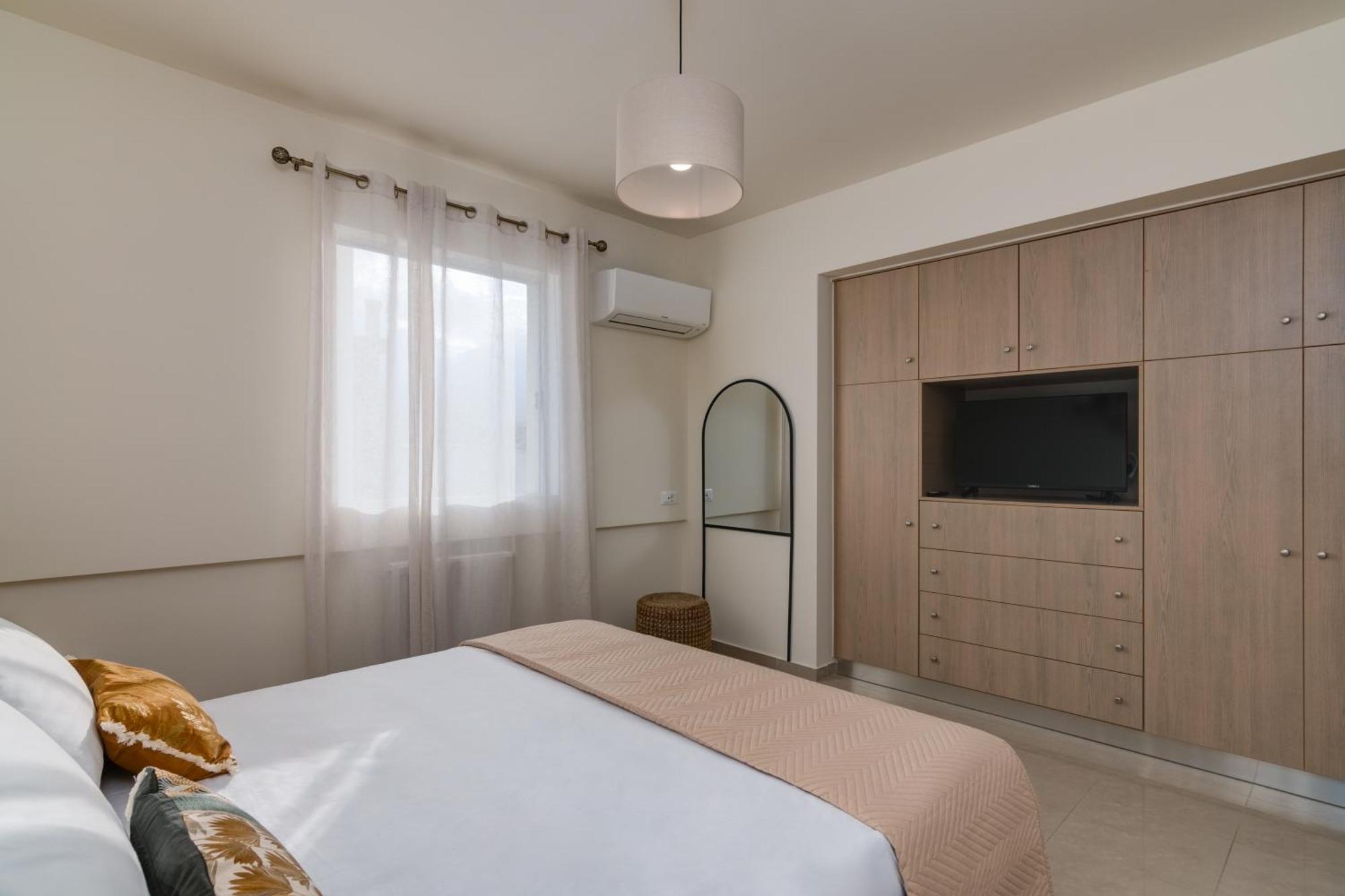 Oikies Luxury Apartments With Private Free Parking Area Ágios Nikólaos Exteriér fotografie